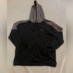 Classic Champion Hoodie: Timeless Comfort, Iconic Streetwear Essential!